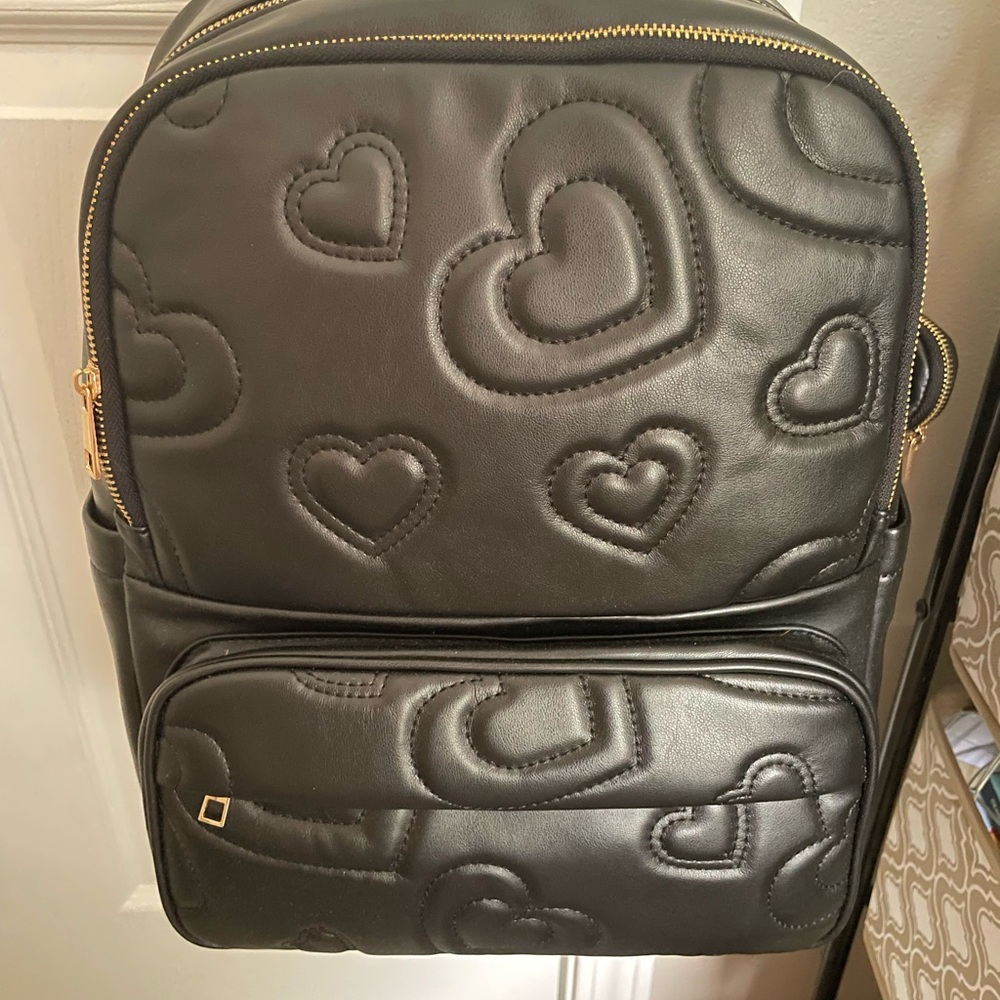 Black Heart-Patterned Women's Backpack